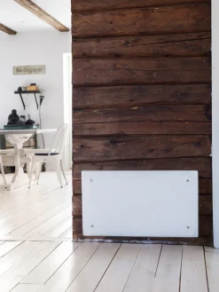 Adax Clea panelovn glass med 1000 W med WiFi