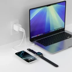 Belkin BoostCharge Pro reiselader 3 porter, 70W