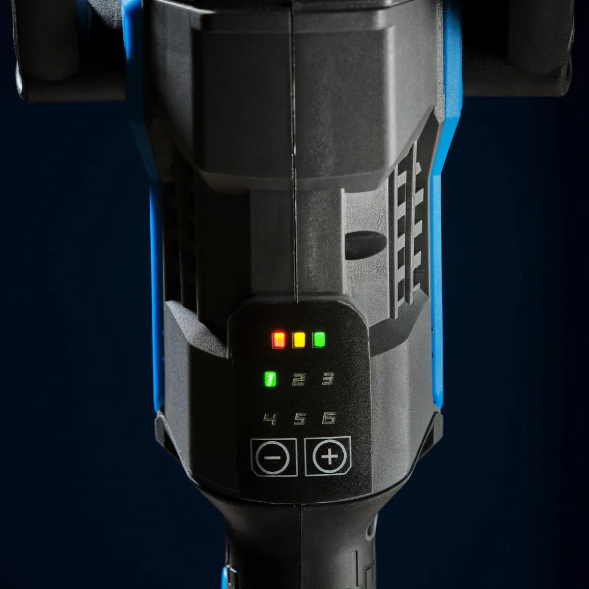 Cocraft oscillerende poleringsmaskin P18-BL, batteridrevet
