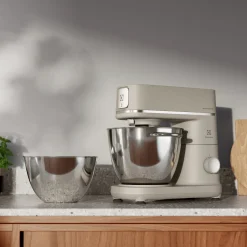 Electrolux Assistent 700 kjøkkenmaskin, Organic White