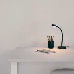 Kevin liten skrivebordslampe LED