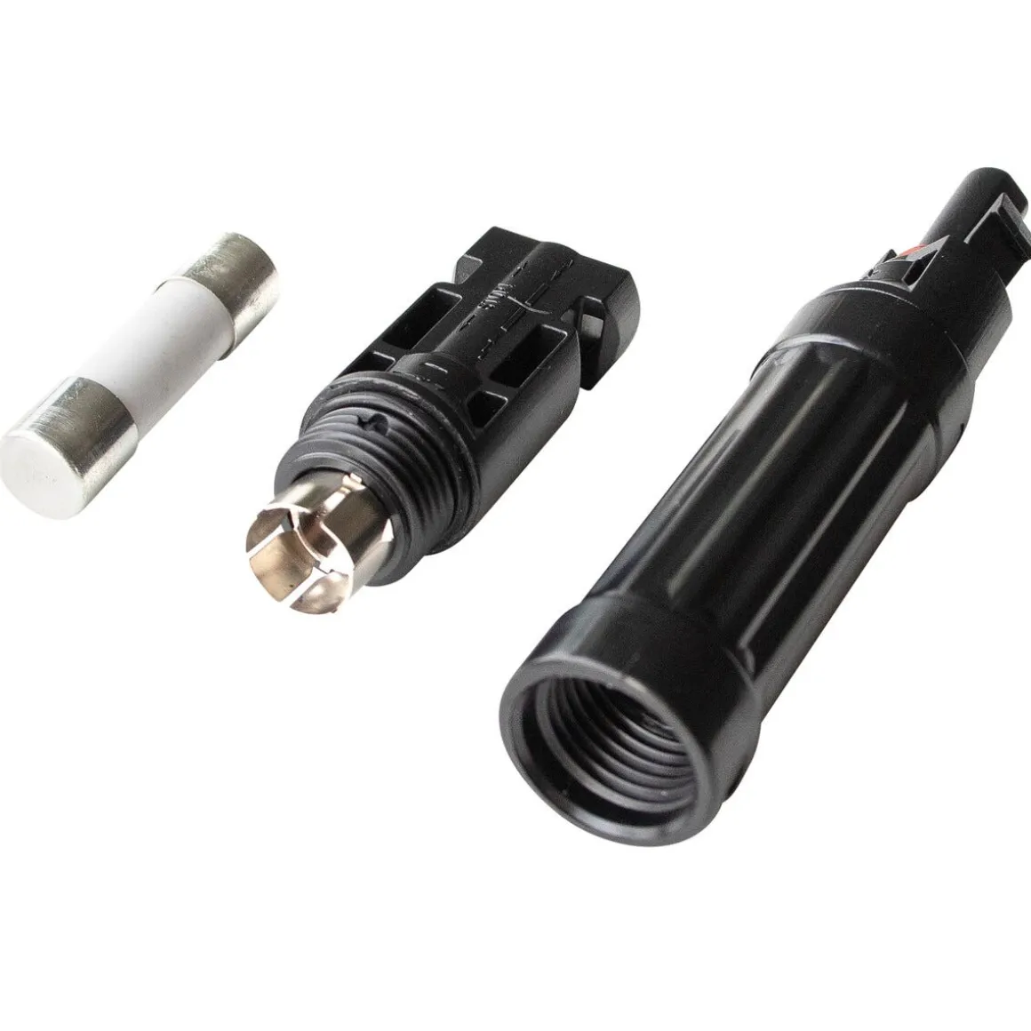 MC4-kontakt med 15 A sikring til solceller opptil 1500 V DC