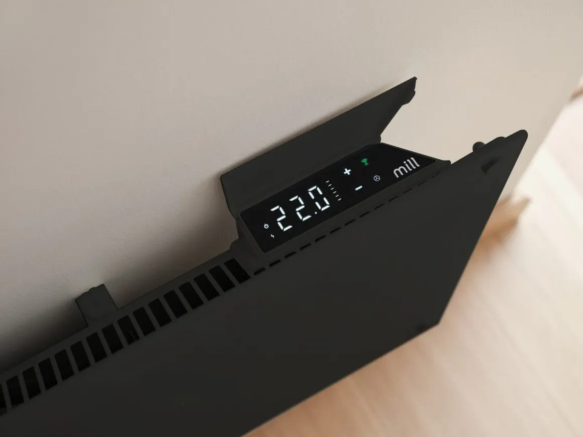 Mill Glass Smart wifi-varmeovn Gen. 4, svart, 700 W