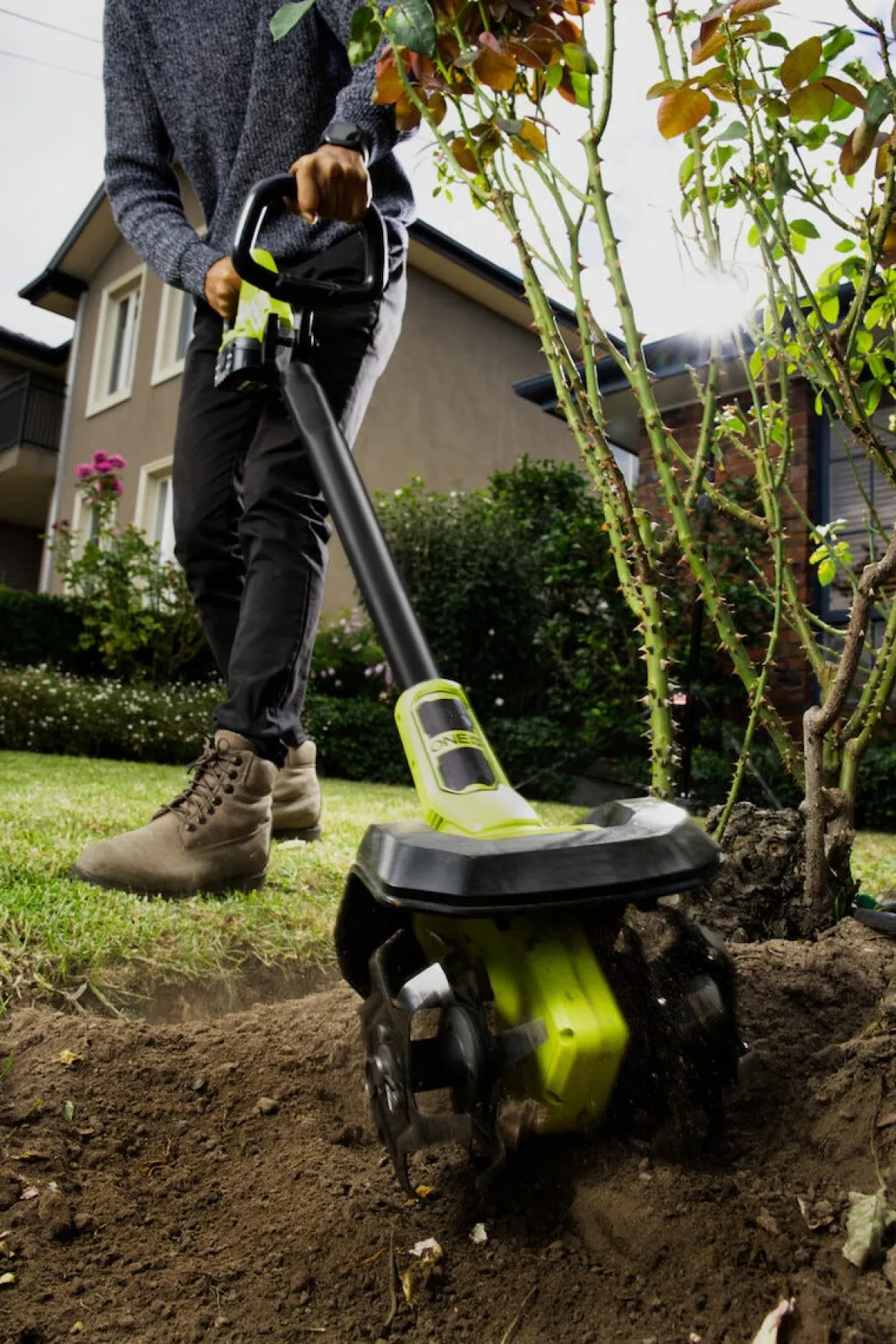 Ryobi jordfreser RY18CVA-0 One+ 18 V, batteridrevet