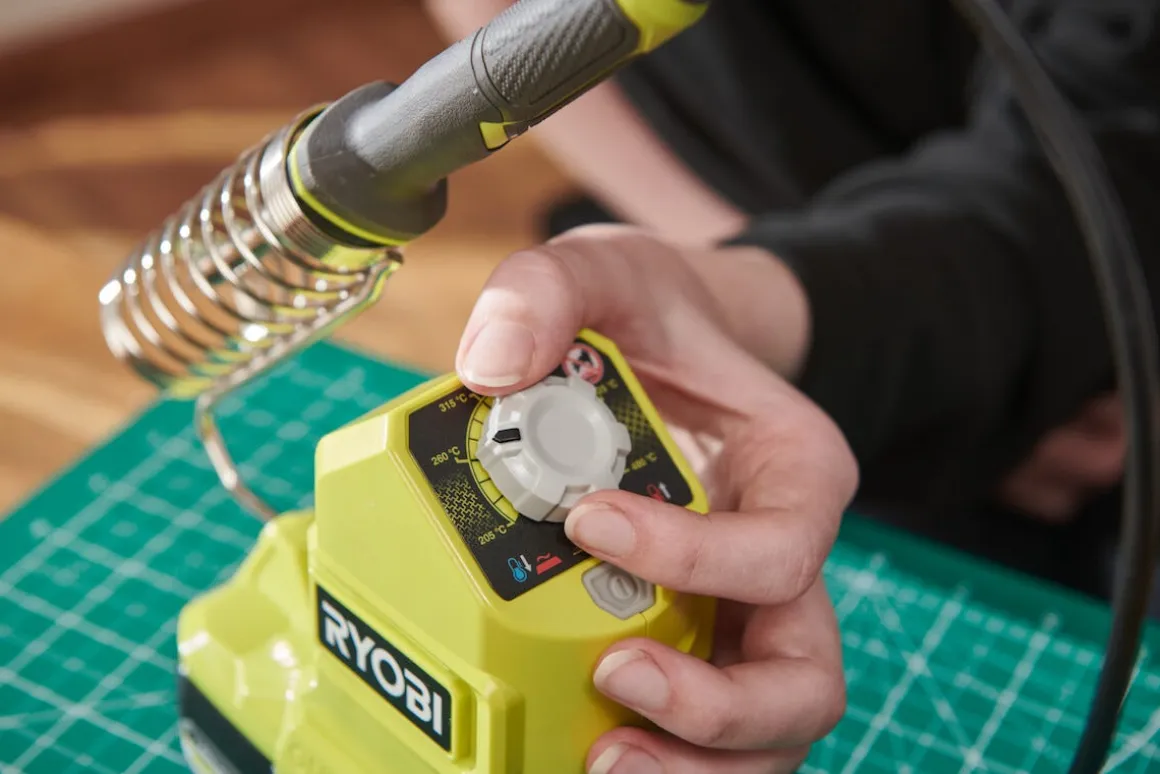 Ryobi loddebolt One+ 18 V RSI18-0, batteridrevet