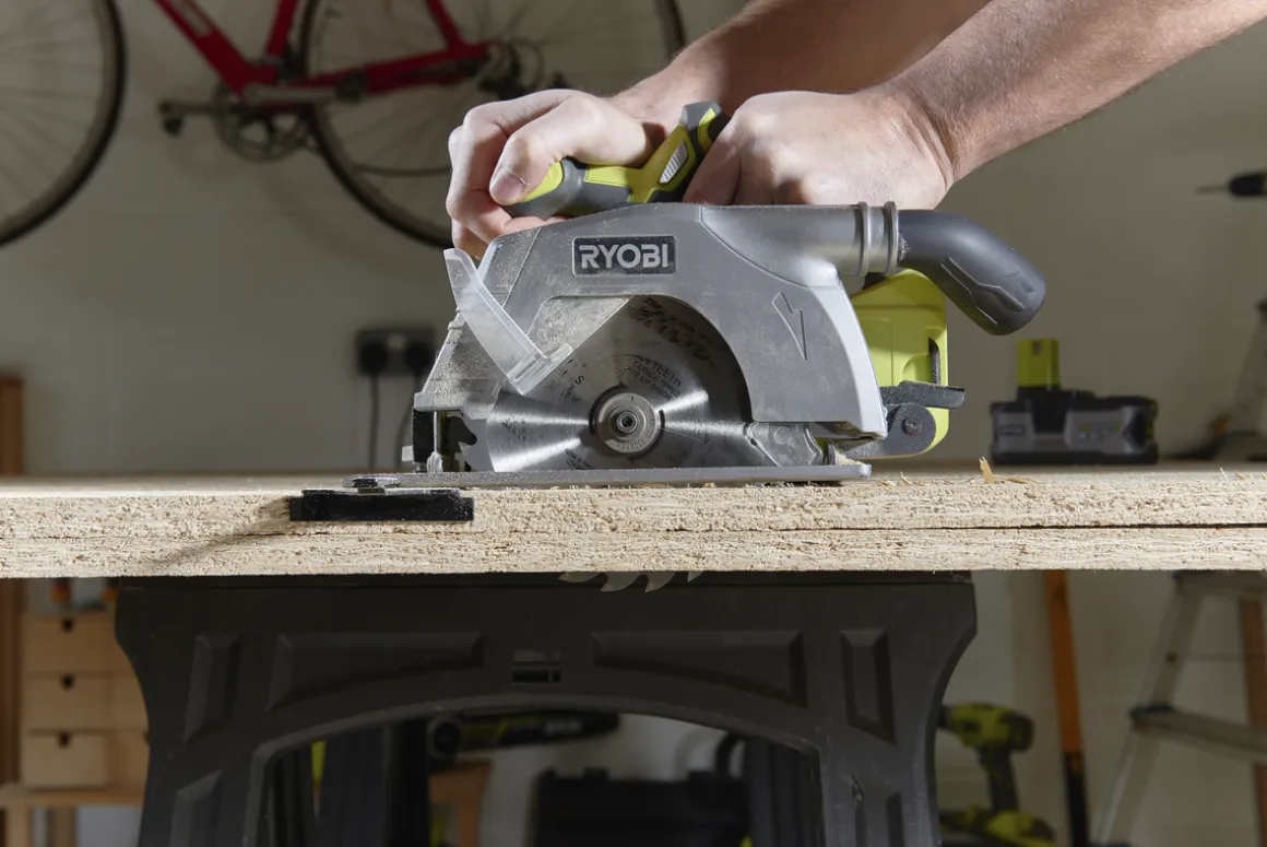 Ryobi R18CS-0 Sirkelsag