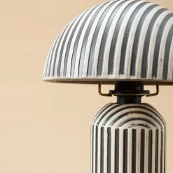 Tilde bordlampe stripet keramikk, 32 cm, Northlight