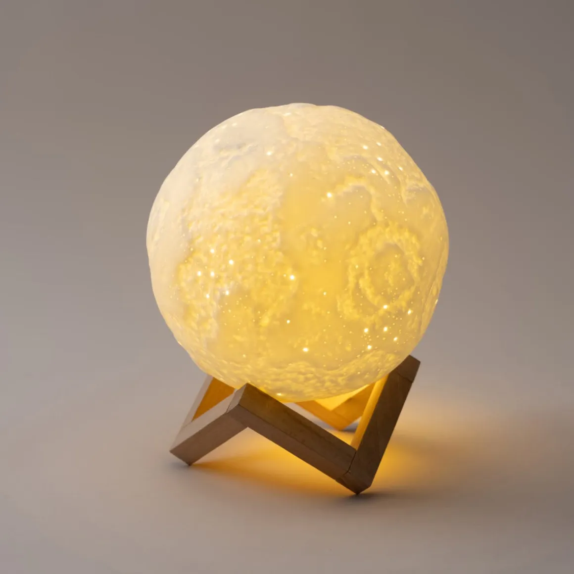 Tor månelampe porselen hvit, 21 cm, Northlight