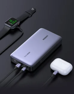 Ugreen Nexode powerbank 25 000 mAh 145 W, 3 porter