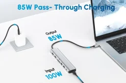 USB-C 8-i-1 dokkingstasjon